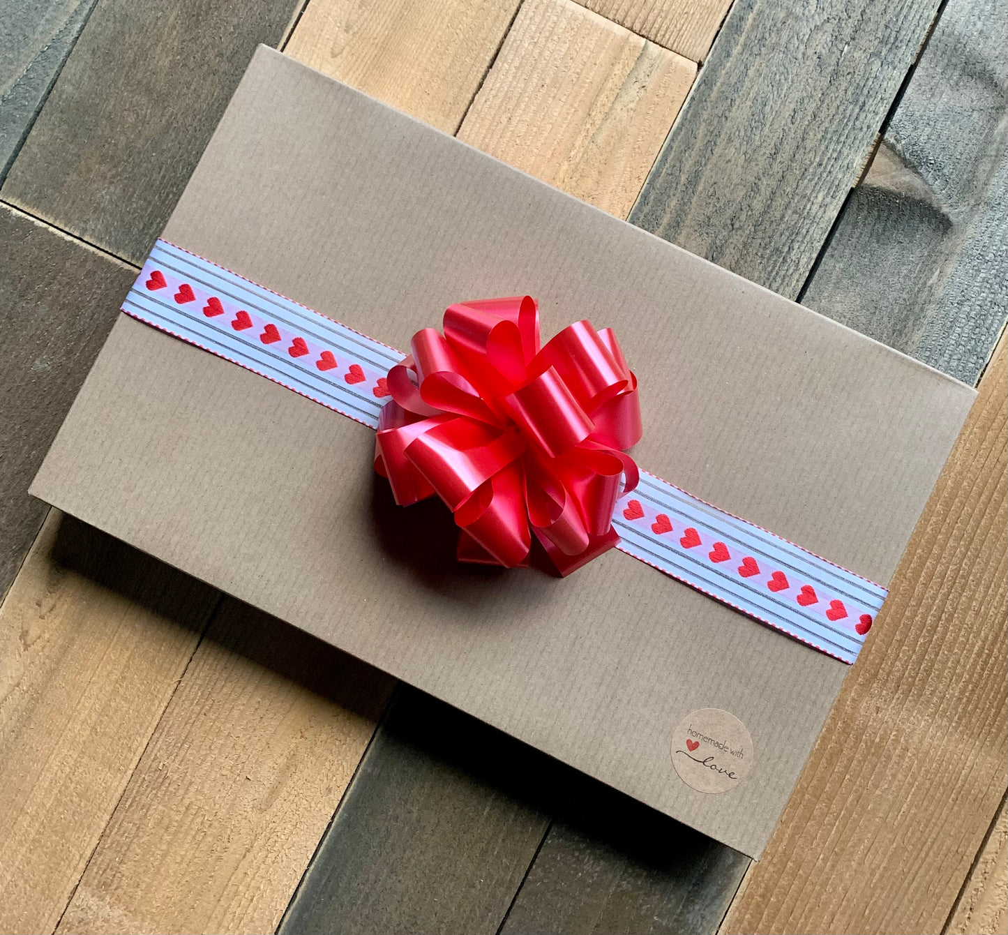 red heart gift wrap