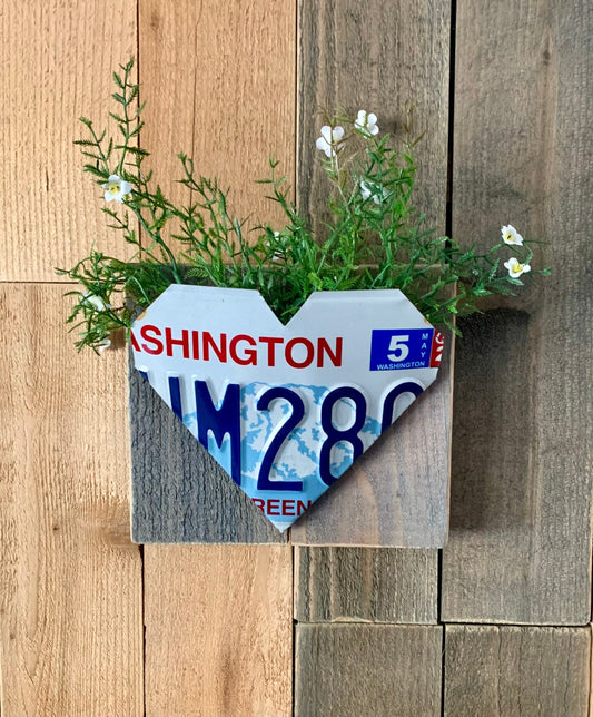 License Plate Heart Pocket Wall Hanging | YOU CHOOSE STATE