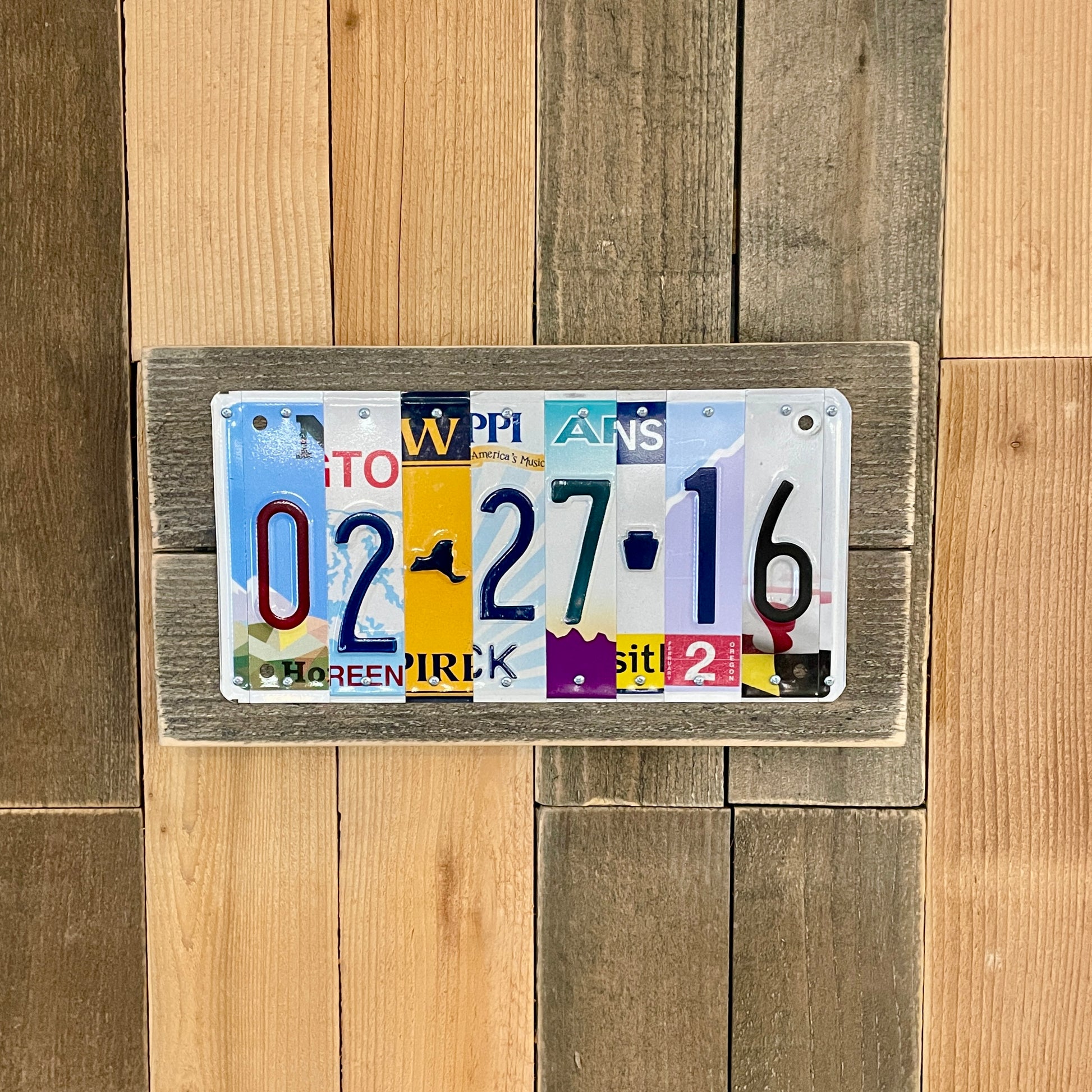 custom aluminum tin anniversary date sign