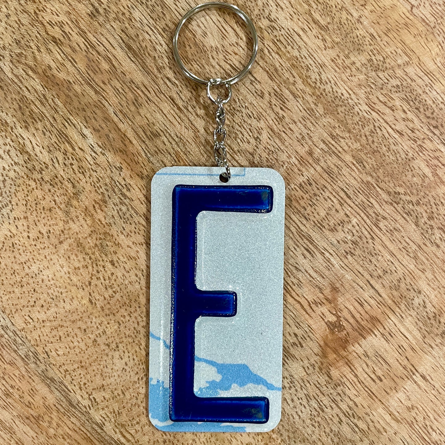 Personalized License Plate Letter Keychain – Transportation Birthday Party Favor – Car & Truck Theme – Custom Initial Gift for Kids
