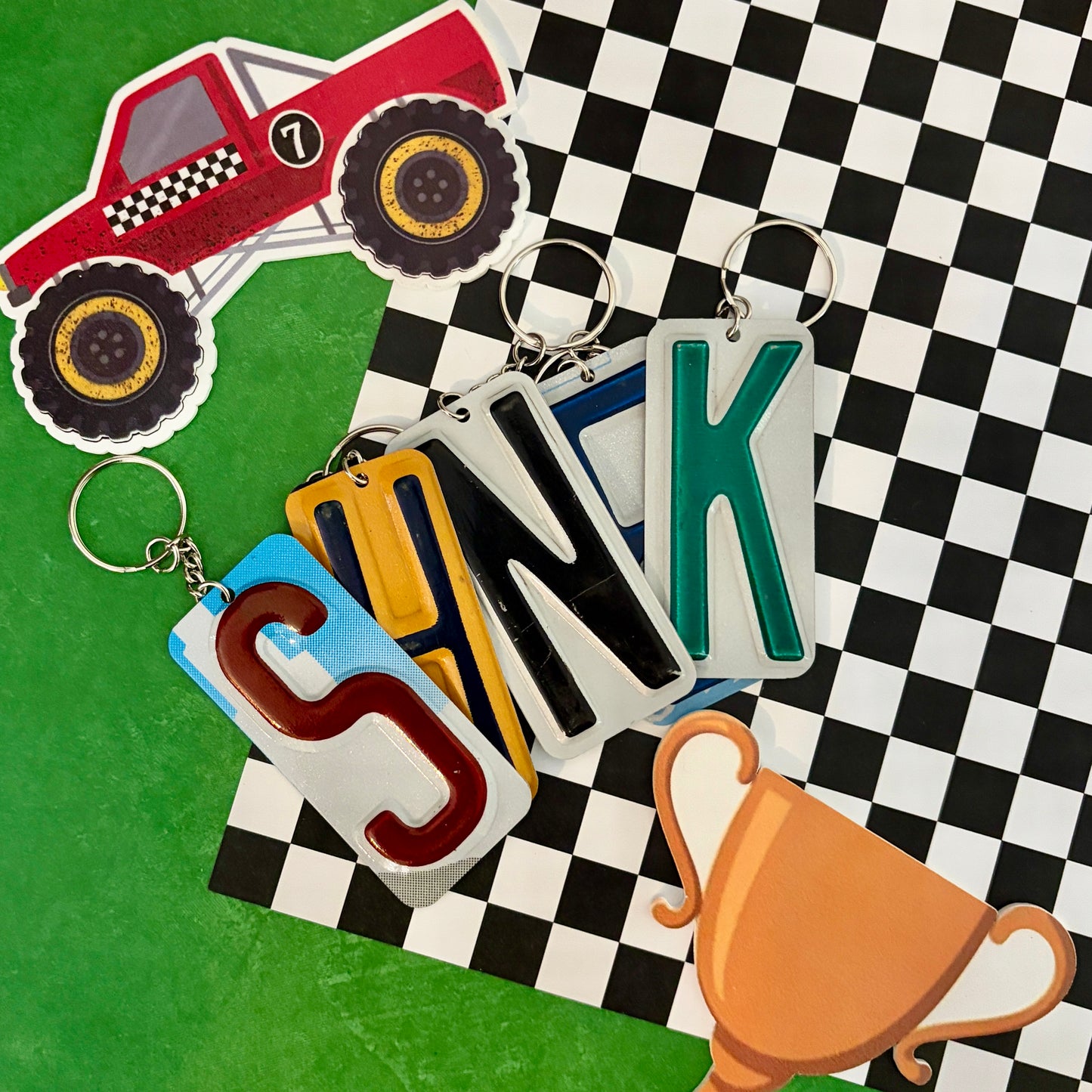 Personalized License Plate Letter Keychain – Transportation Birthday Party Favor – Car & Truck Theme – Custom Initial Gift for Kids